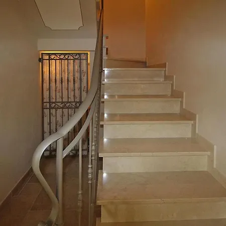 别墅 In Near Sandy Beaches